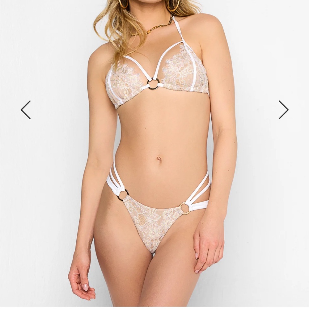 Beach bunny gunpowder and lace white bottoms only large